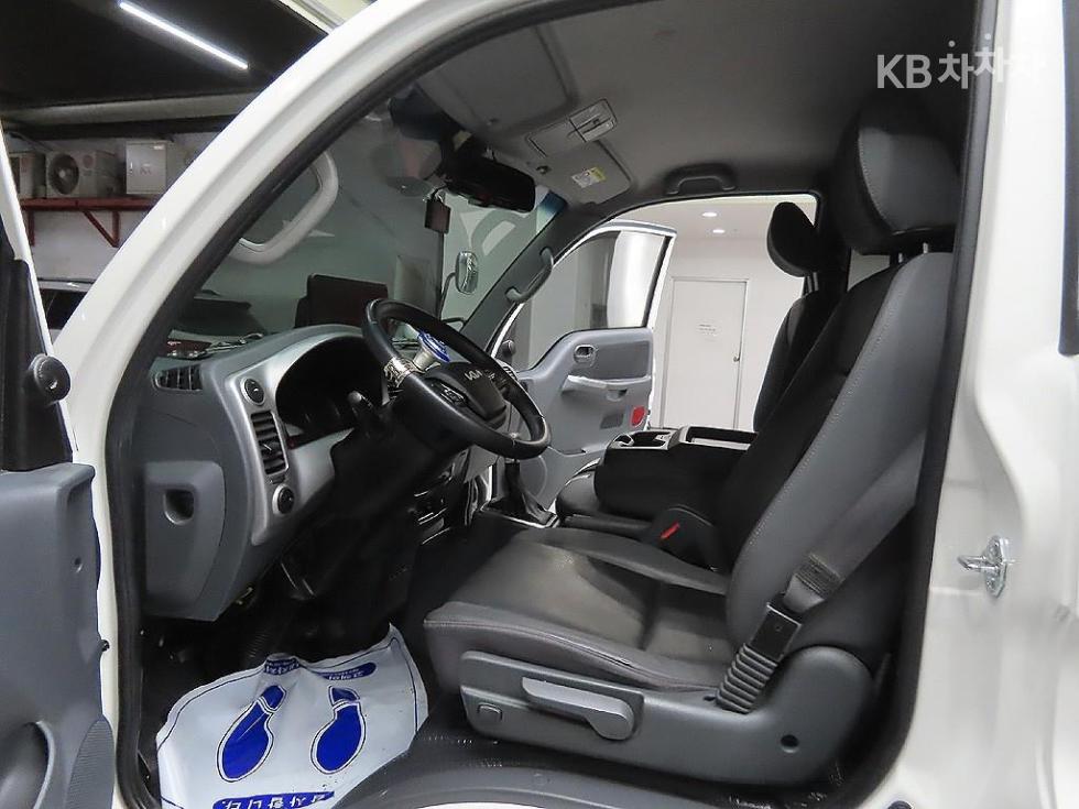 2025 - kia bongo iii