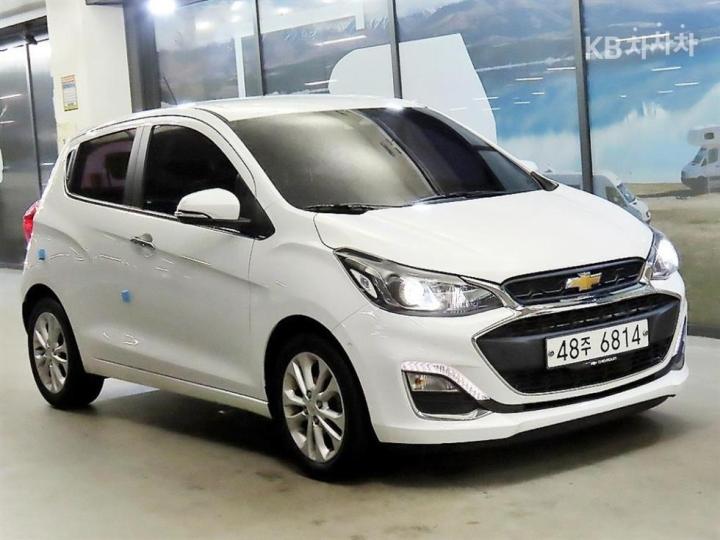 Chevrolet Spark LT Base Type