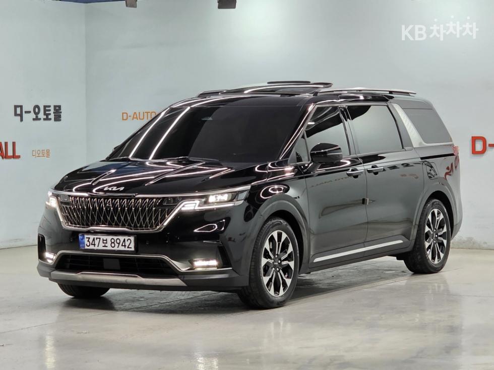 2022 - kia carnival