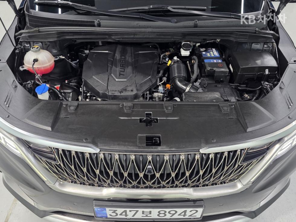 2022 - kia carnival