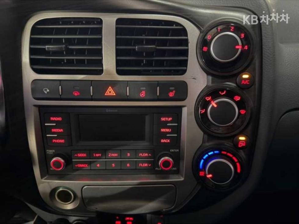 2017 - kia bongo iii