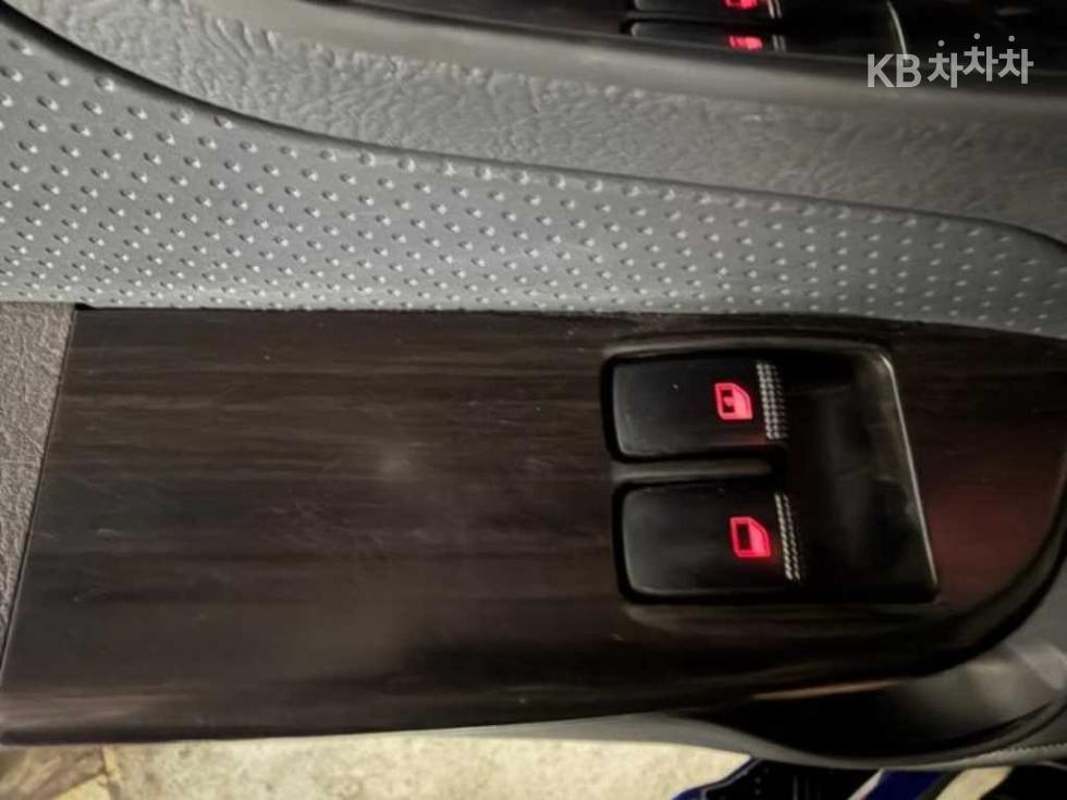 2017 - kia bongo iii