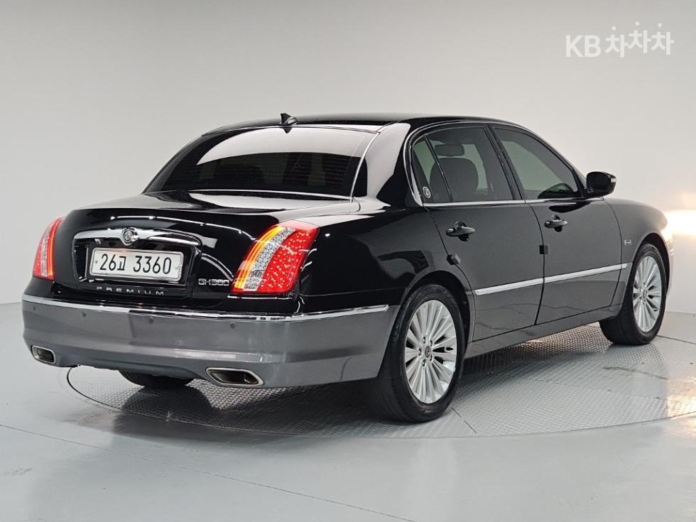 2010 - kia opirus