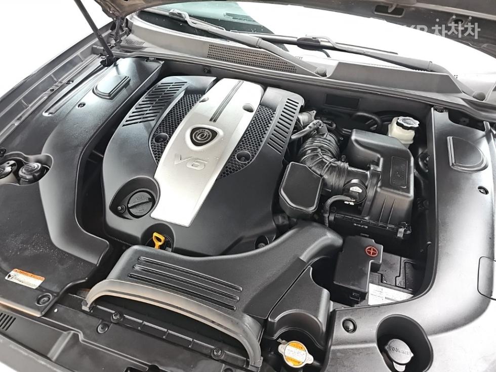 2010 - kia opirus
