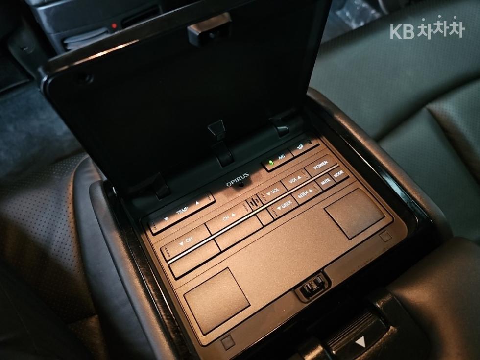 2010 - kia opirus