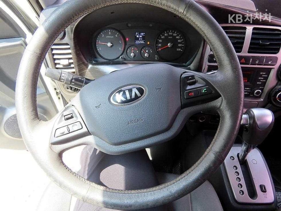 2018 - kia bongo iii