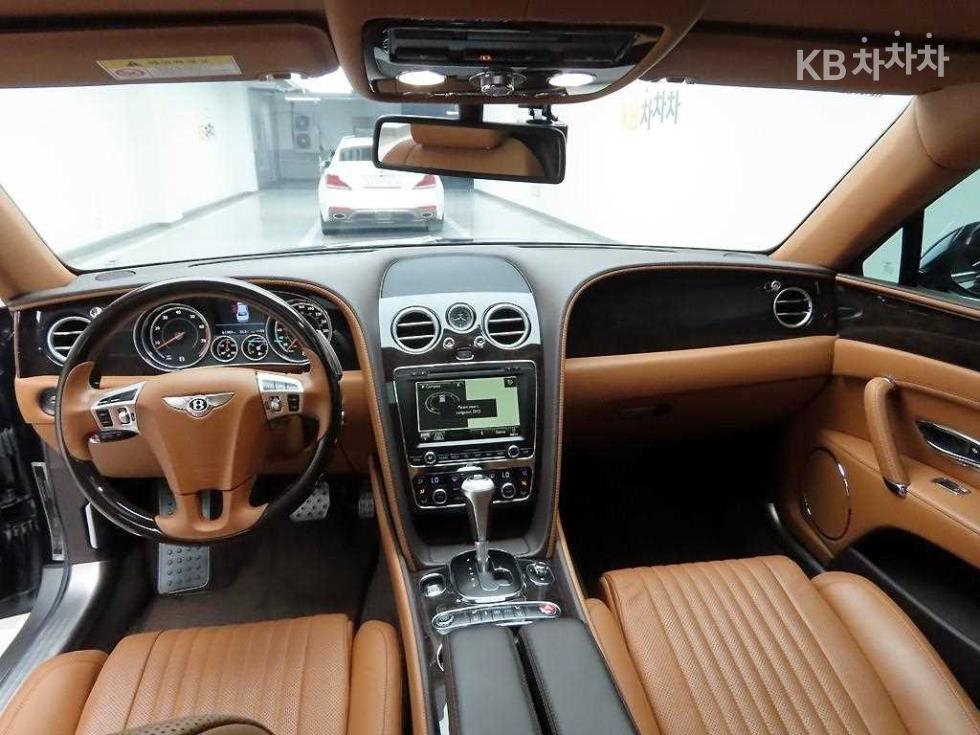 2017 Bentley 2 photo