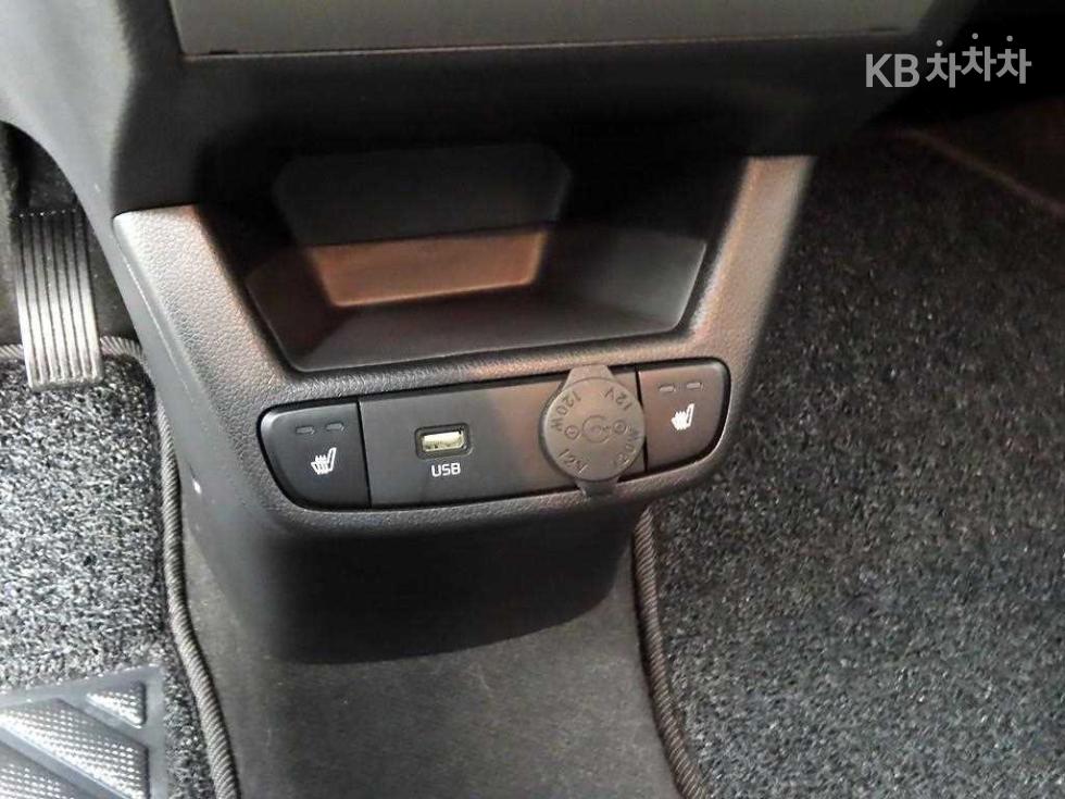 2022 - kia ray