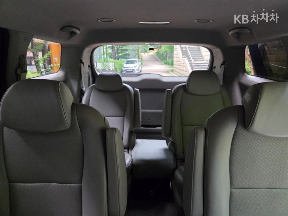 2016 - kia carnival
