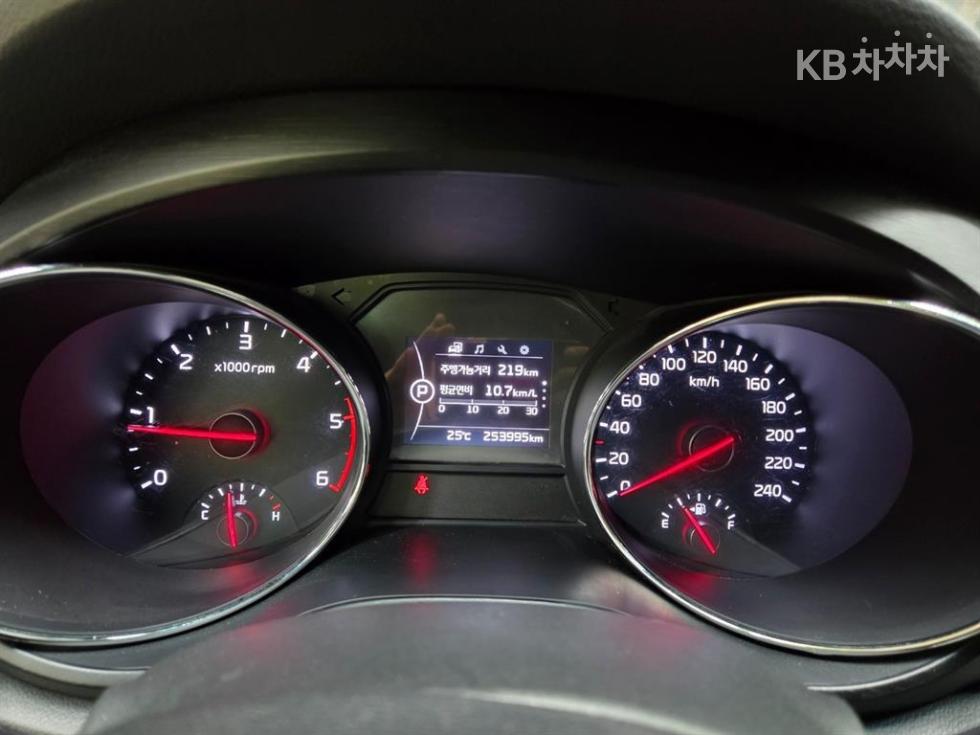 2016 - kia carnival