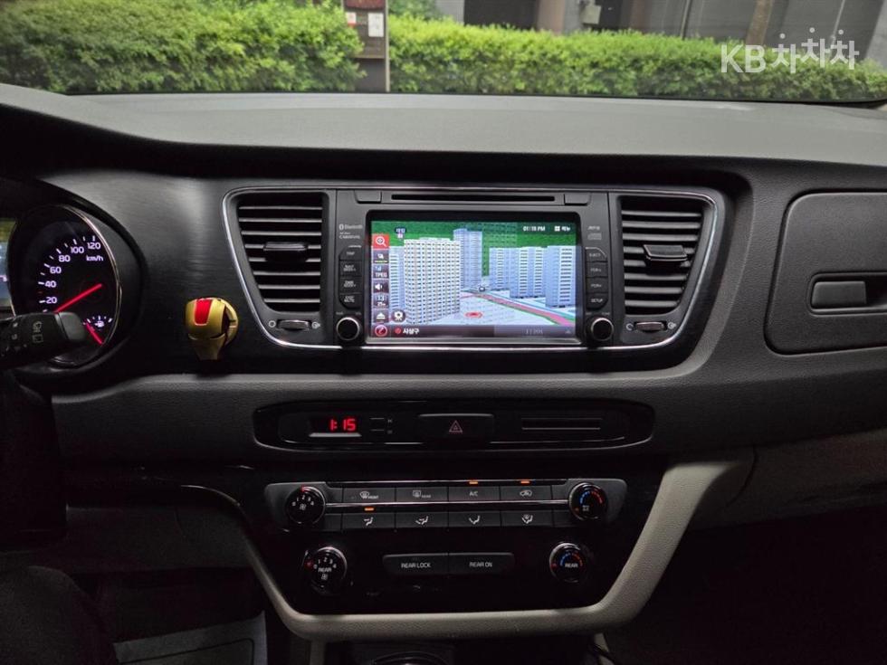 2016 - kia carnival