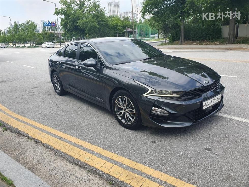 2020 - kia k5