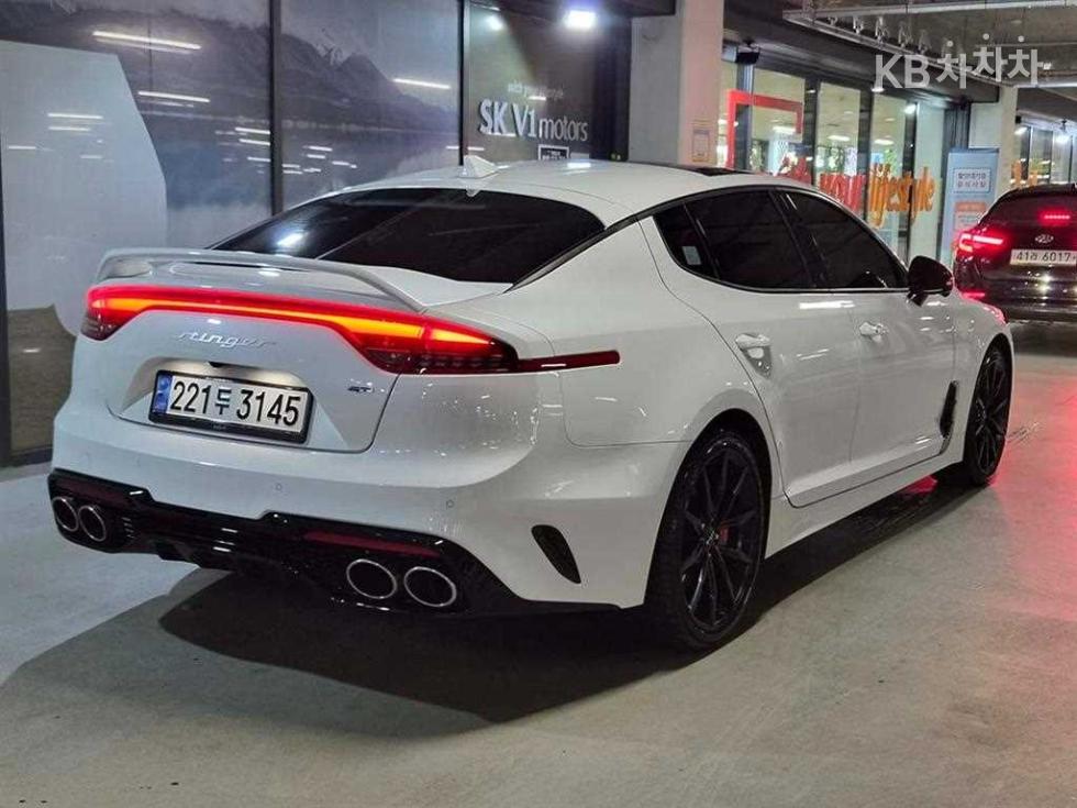 2022 Kia Used Car photo
