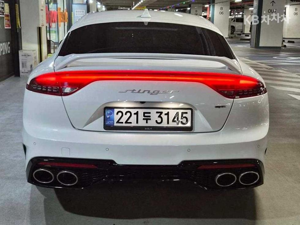 2022 Kia Used Car photo