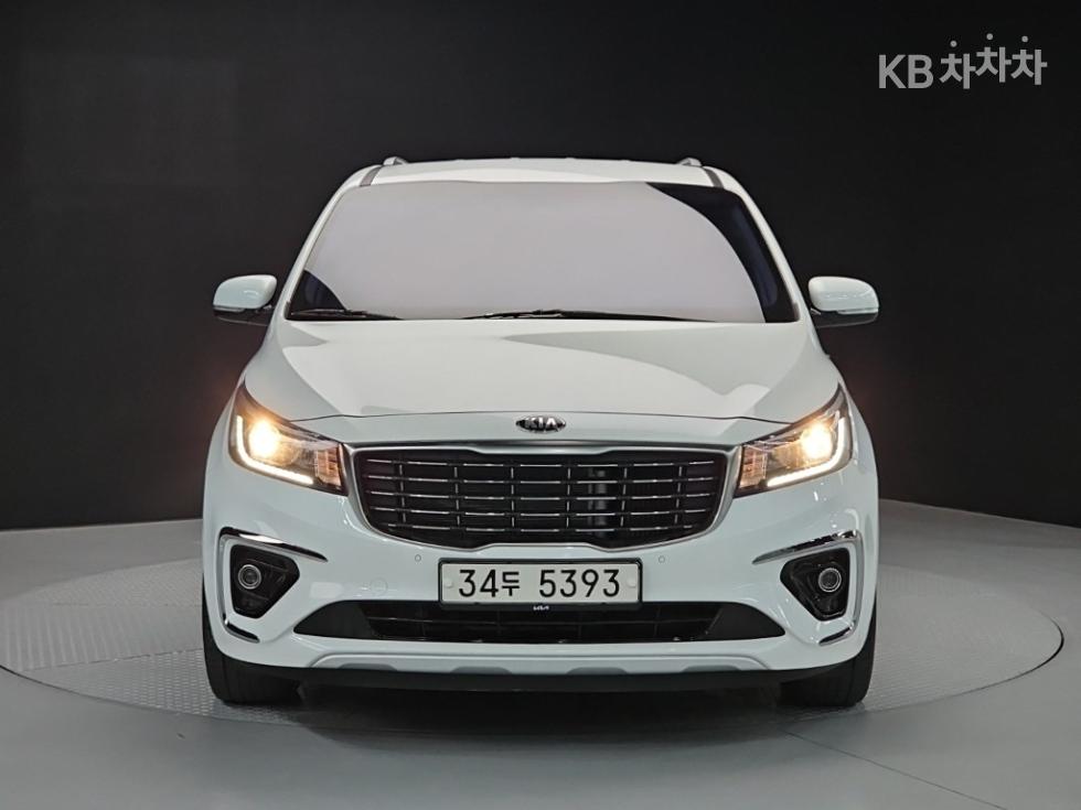 2019 - kia carnival