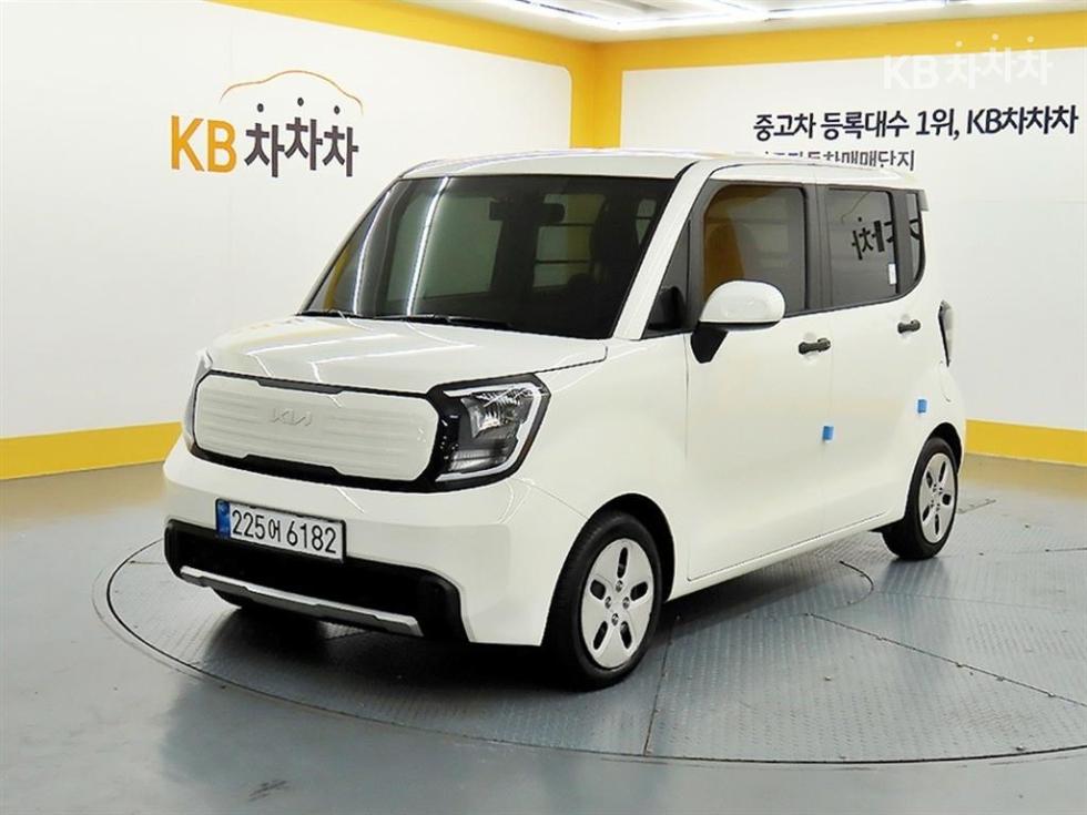 2023 - kia kia