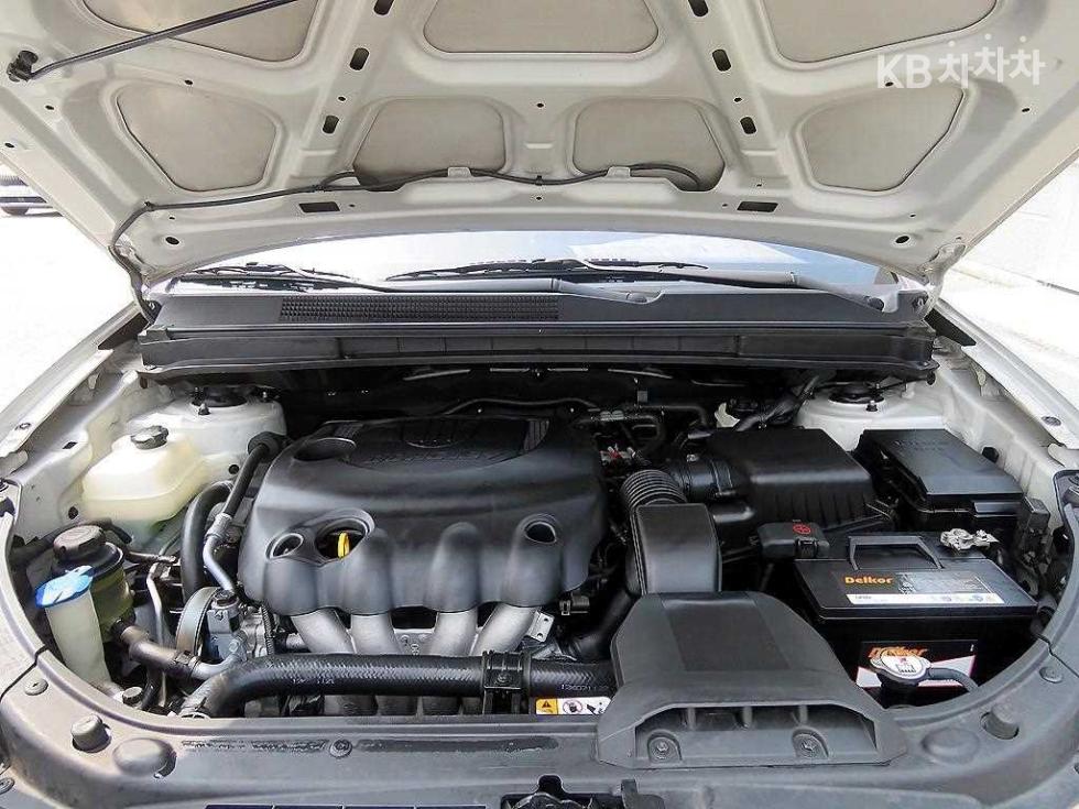 2013 - kia carens