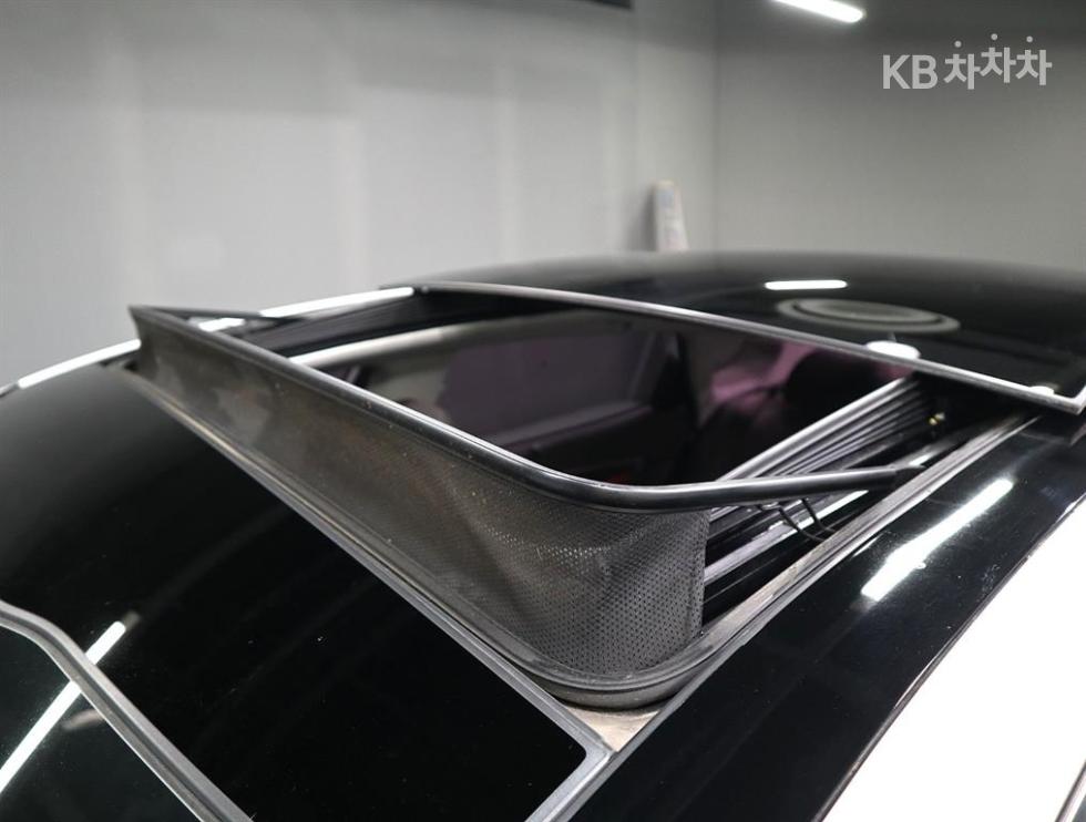 2017 - kia k7