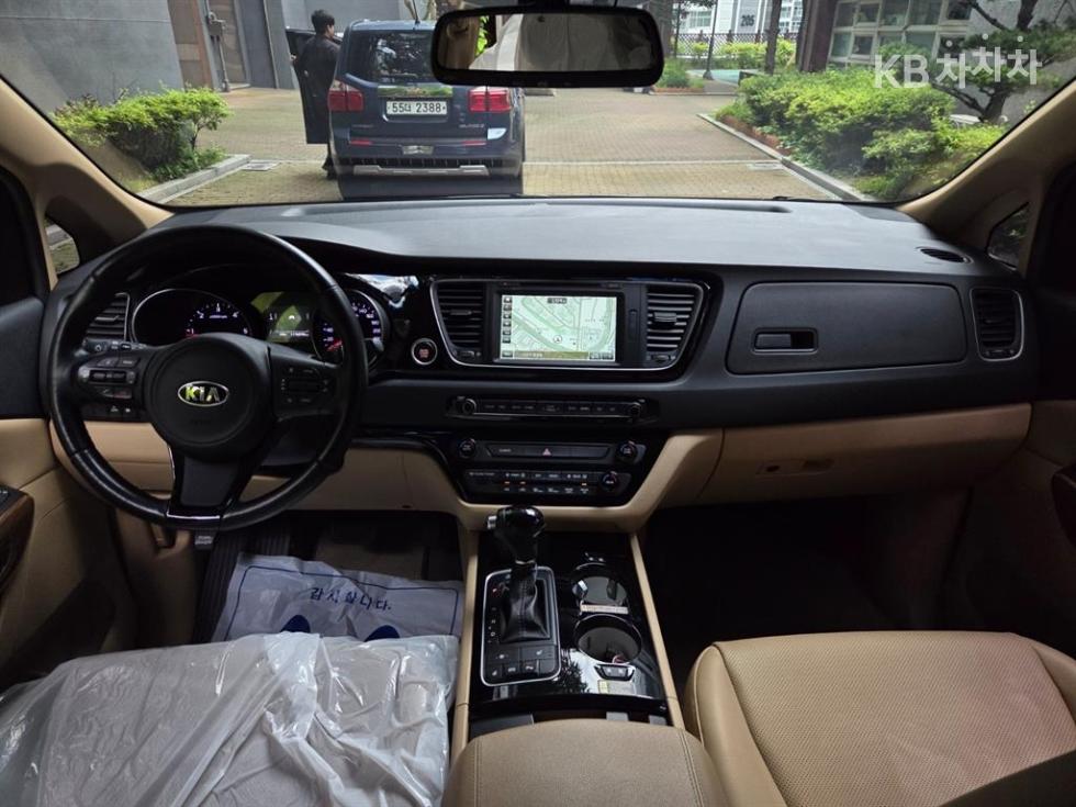 2015 - kia carnival