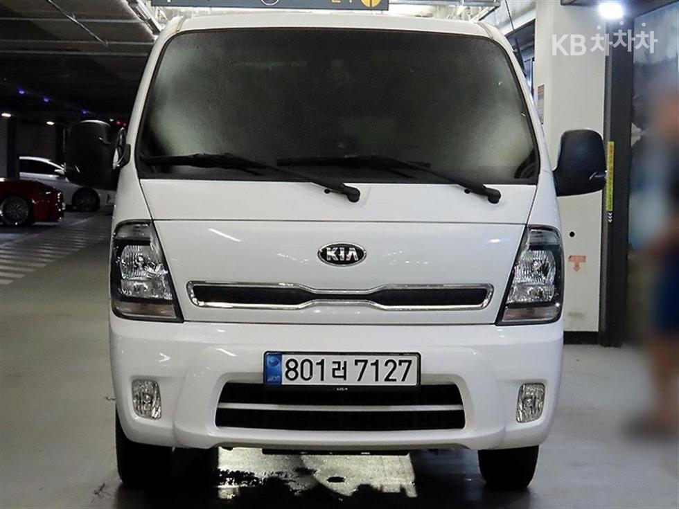 2022 - kia bongo iii