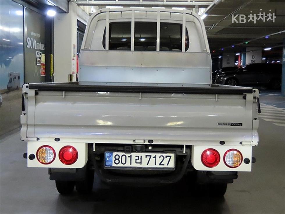 2022 - kia bongo iii
