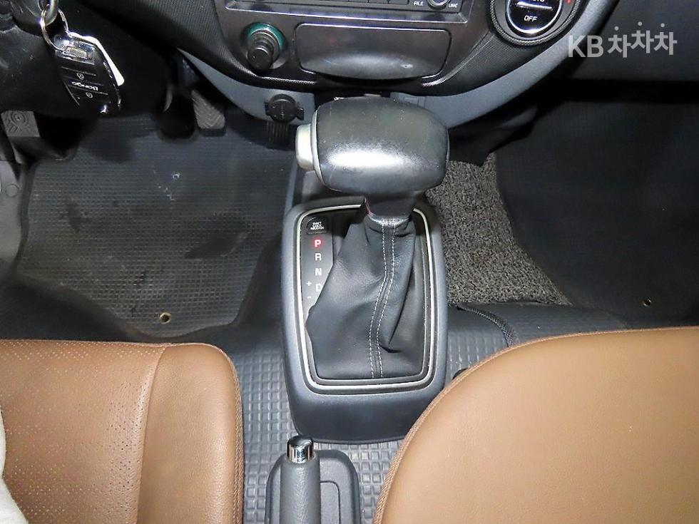 2022 - kia bongo iii