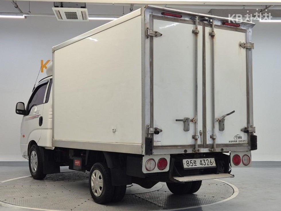 2020 - kia bongo iii