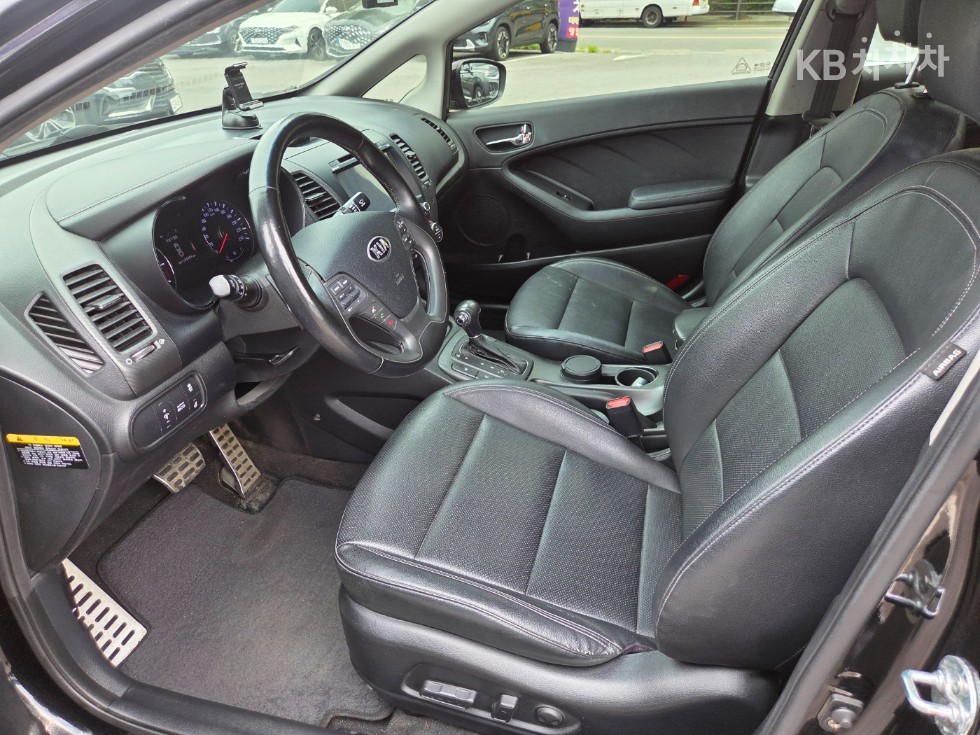 2013 - kia k3