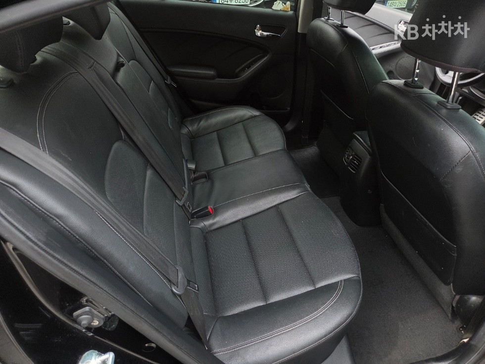 2013 - kia k3