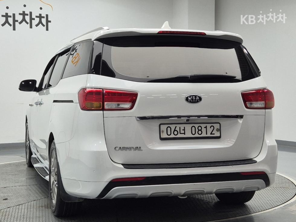 2016 - kia carnival