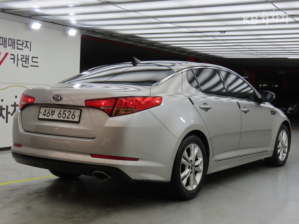 2011 - kia k5