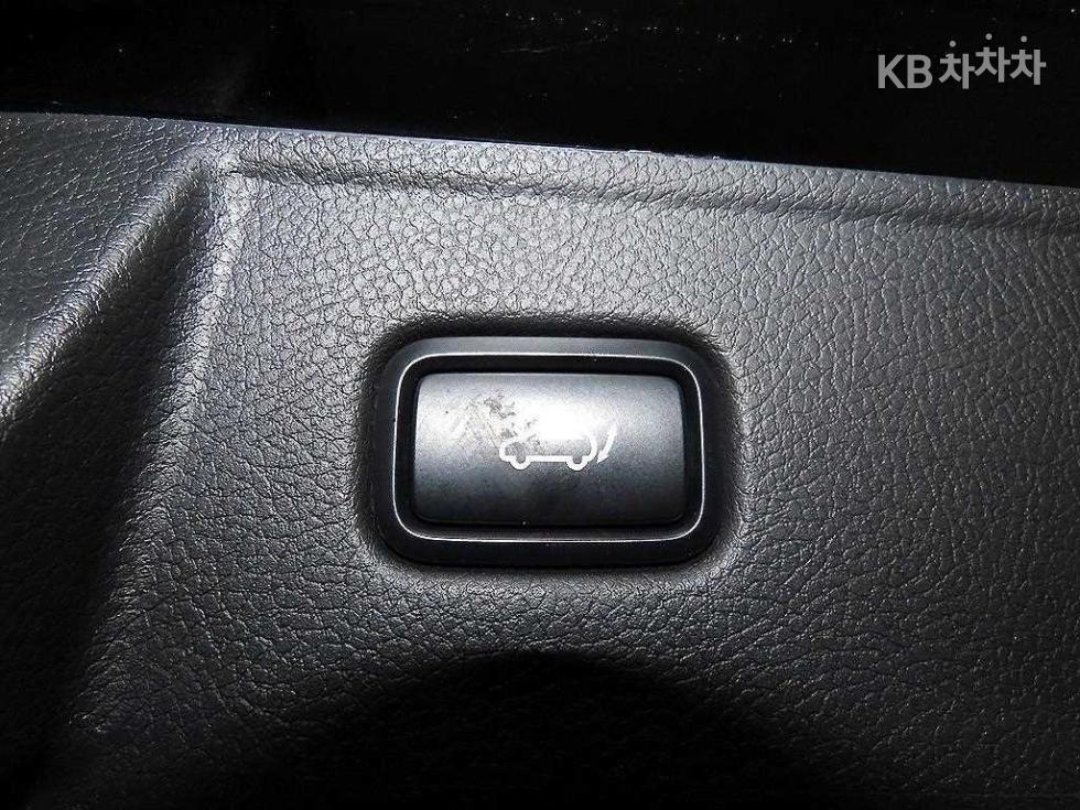 2022 - kia mohave