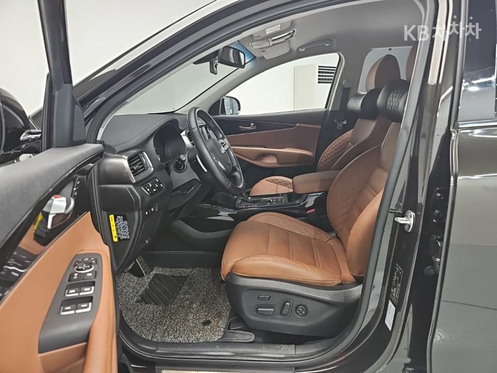2020 - kia sorento