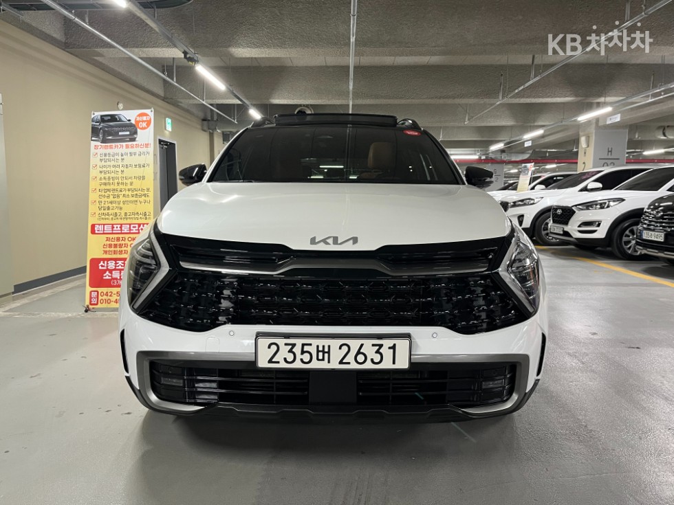 2023 - kia sportage