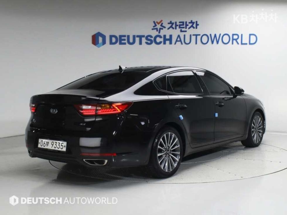 2017 - kia k7