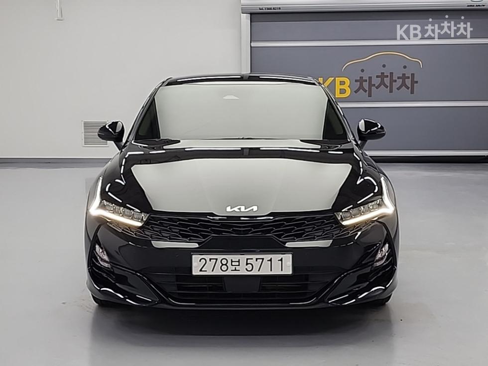 2022 - kia k5