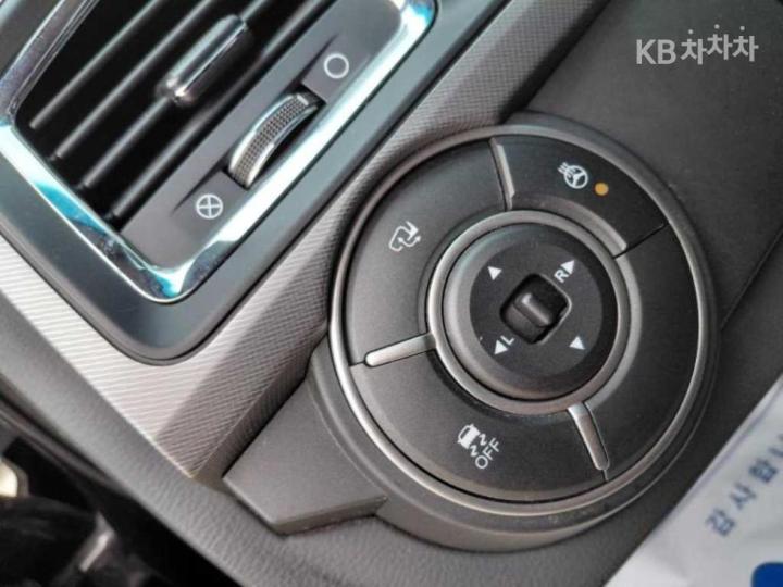 KG Mobility (Ssangyong) Korando Sport 2.2 CX7 4WD Fashion 10