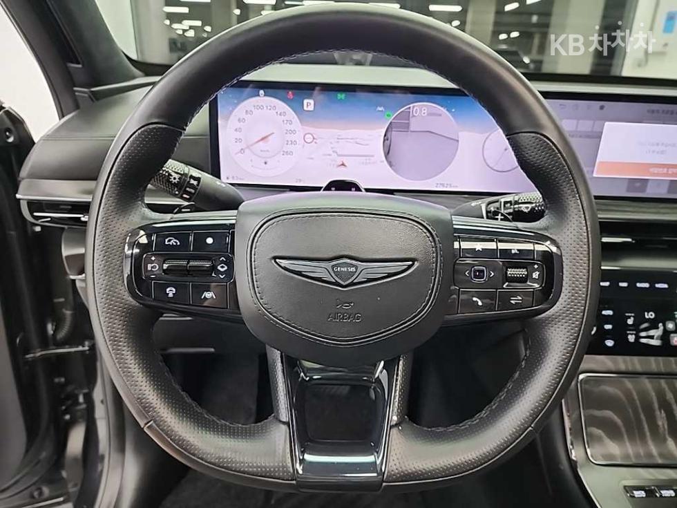 2024 Genesis GV80 COUPE photo