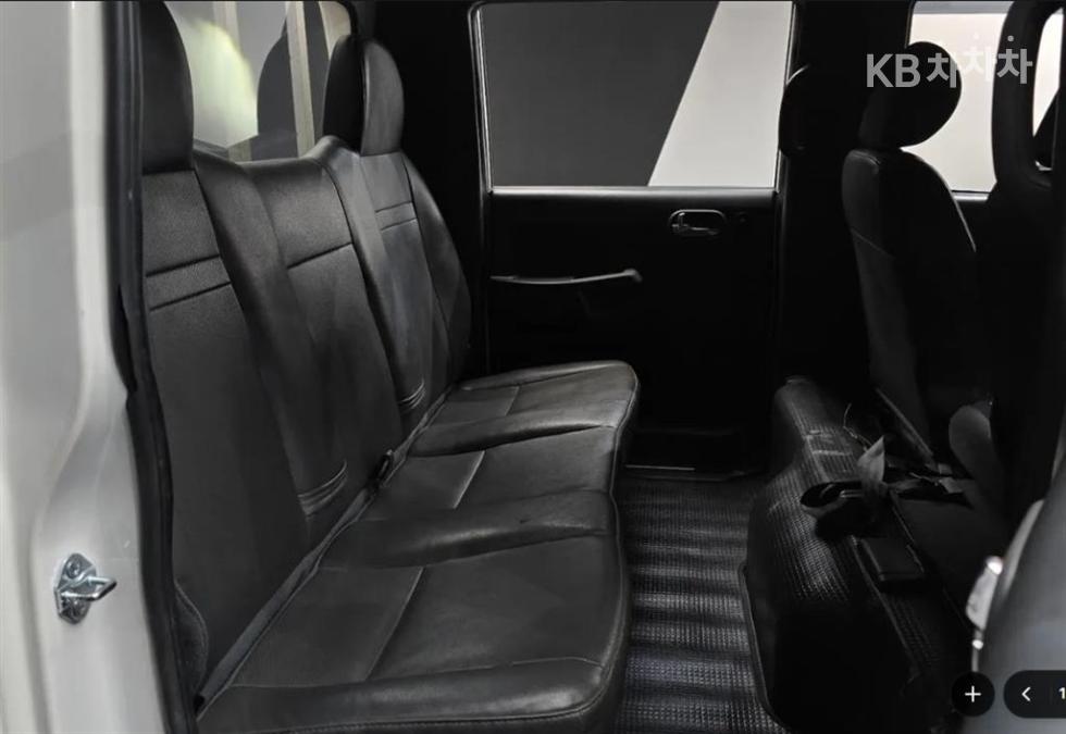 2011 - kia bongo iii