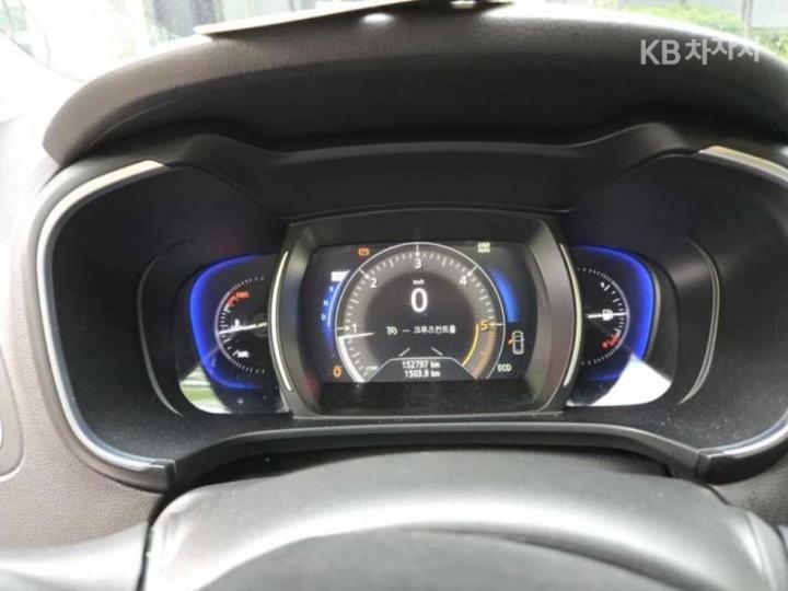 Renault QM6 2.0 4WD RE Signature 4