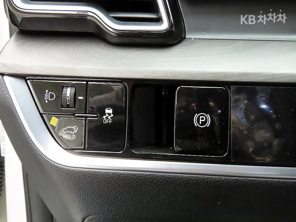 2024 - kia sportage