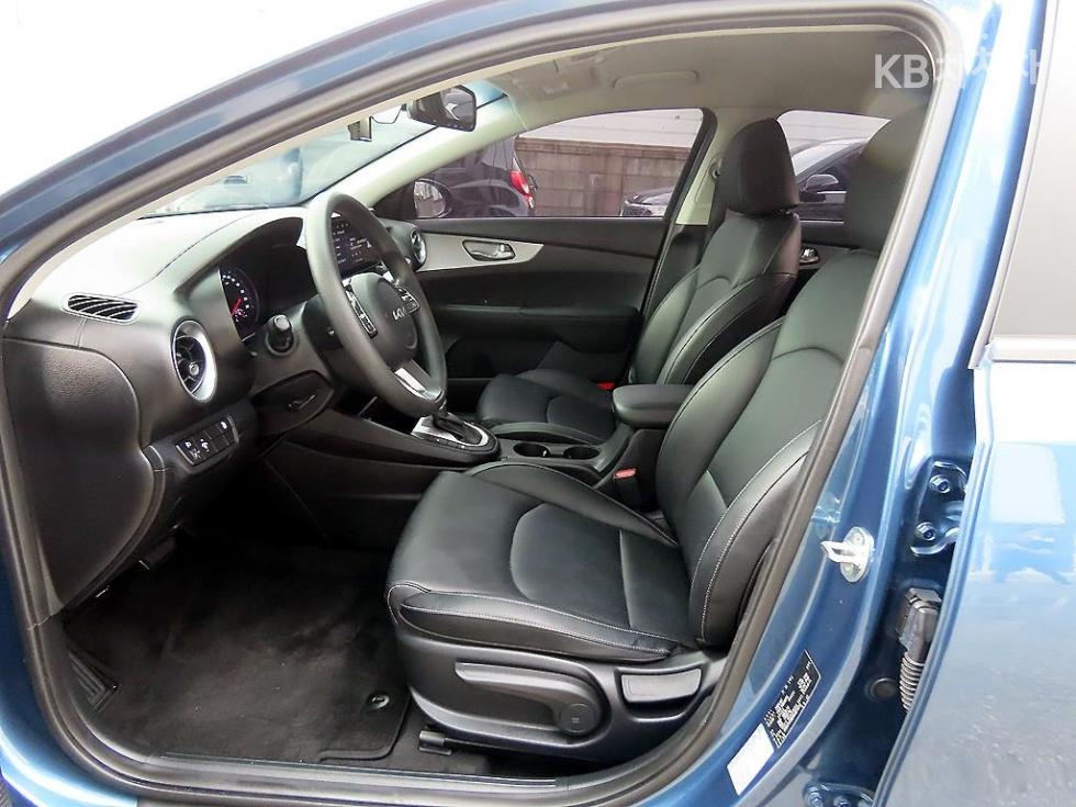 2022 - kia k3
