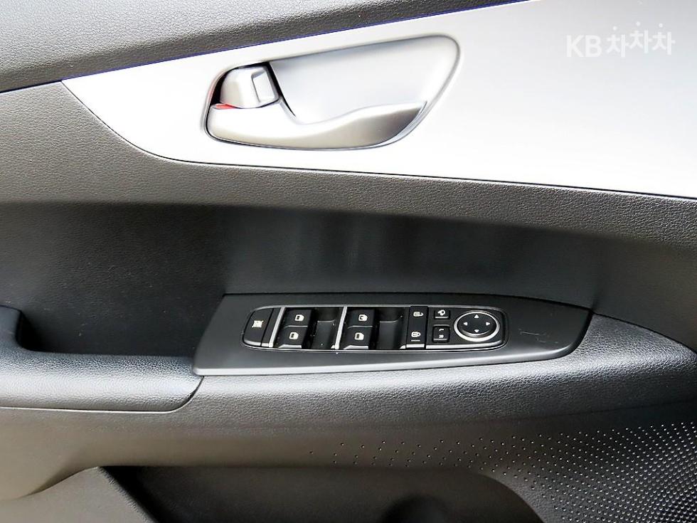 2022 - kia k3