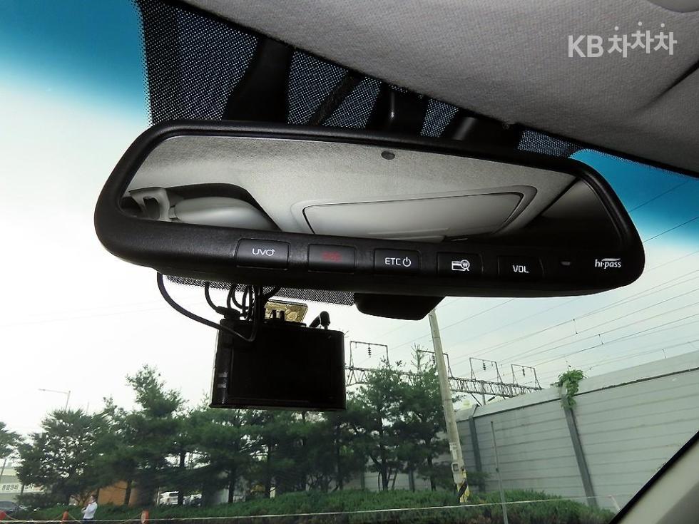 2022 - kia k3