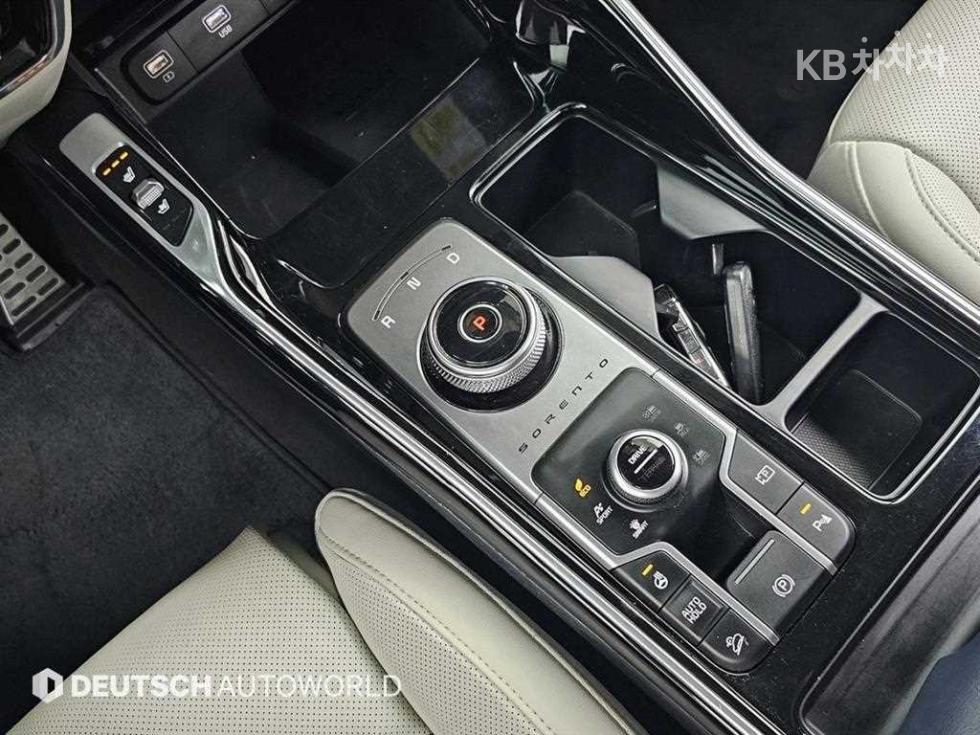2023 - kia sorento