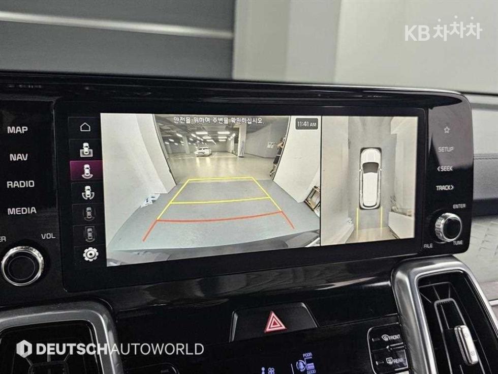 2023 - kia sorento