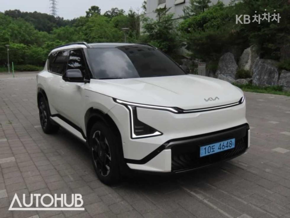 2026 - kia ev5