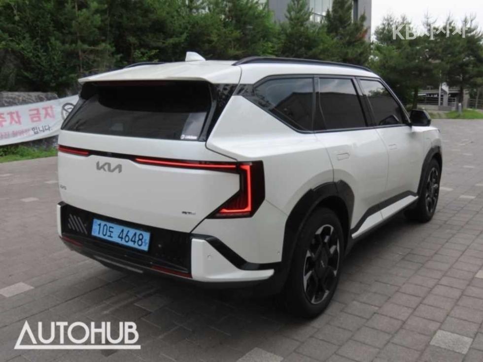 2026 - kia ev5