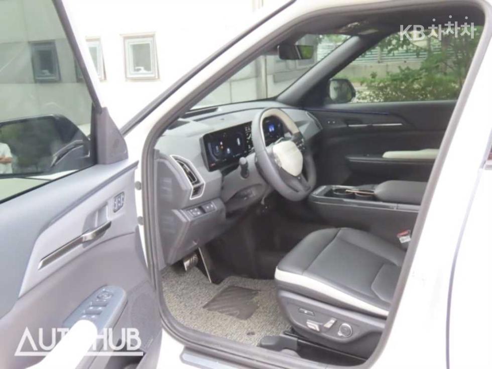 2026 - kia ev5
