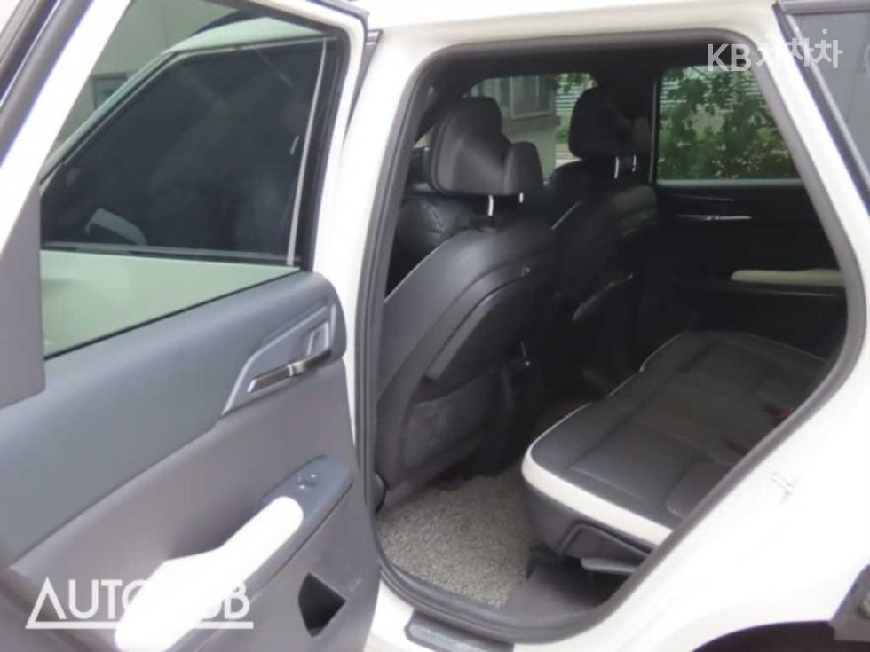 2026 - kia ev5